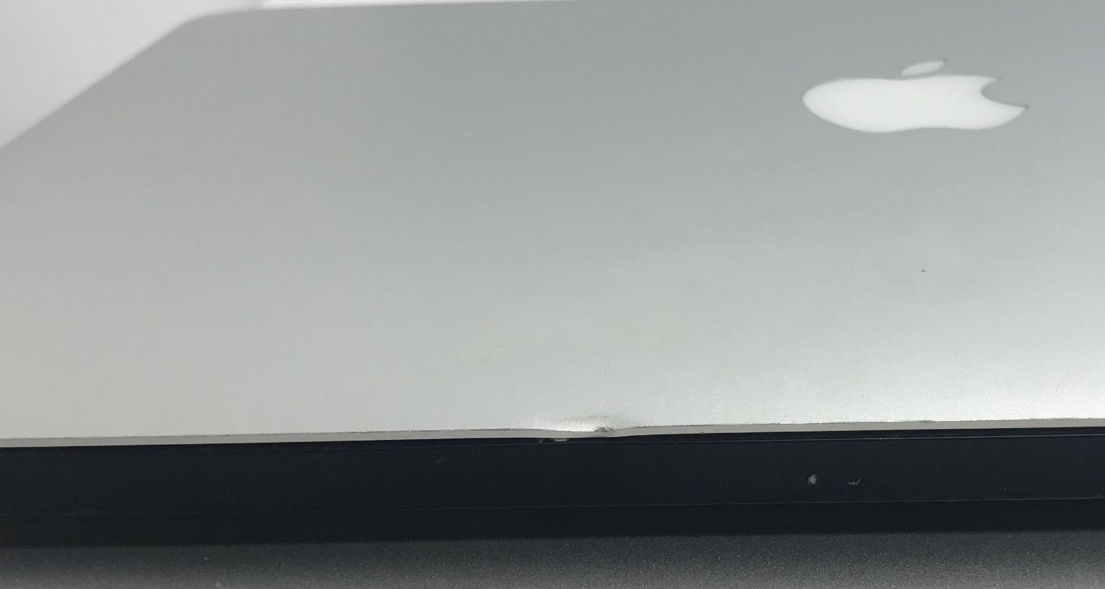 Apple MacBook Air A1466 2012 i5-3427U @ 1.70GHz 4GB 64GB/128GB SSD Catalina